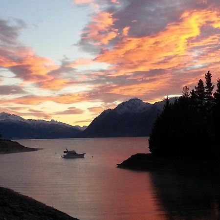 The Camp - Lake Hawea Exterior foto